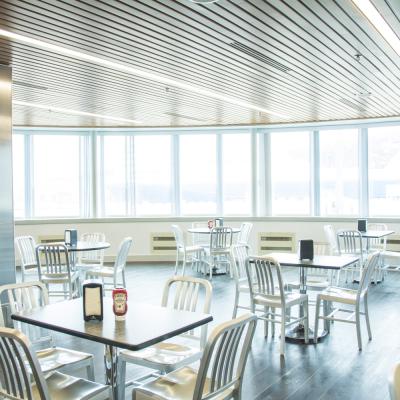 Port aux Basques Terminal Cafeteria - Caféteria du terminal du Port aux Basques 