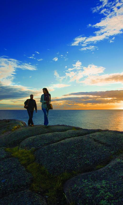 sunrise_at_cape_spear_lighthouse_national_historic_site_avalon-2017-shoot